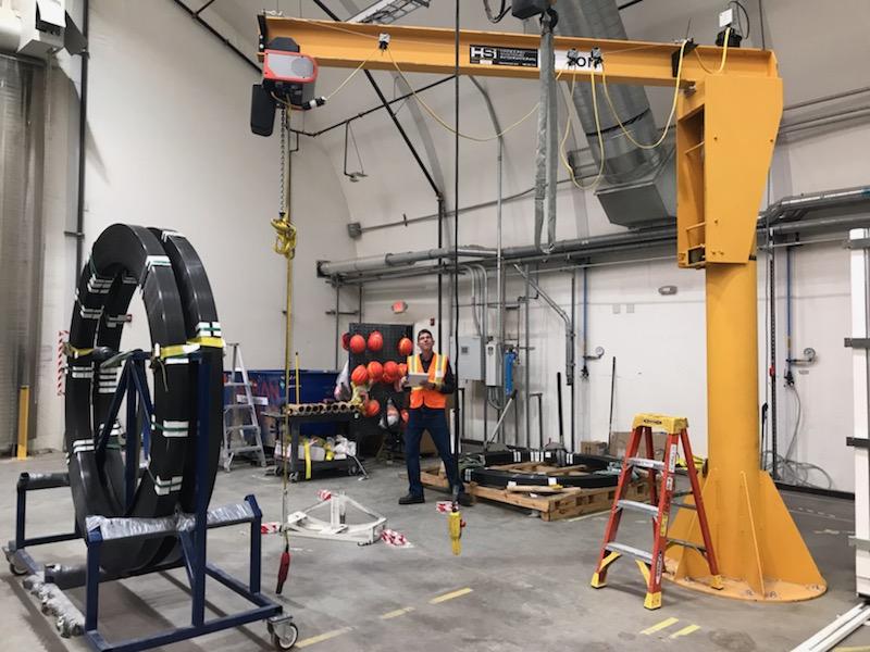 Foundationless Heavy Duty Jib Crane - 1/2 Ton (1,000 lbs)